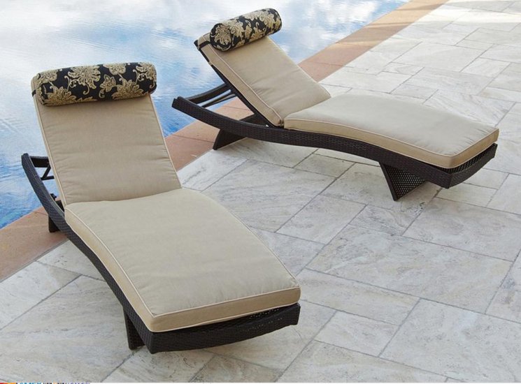 Rattan Sun lounger FCO-2024