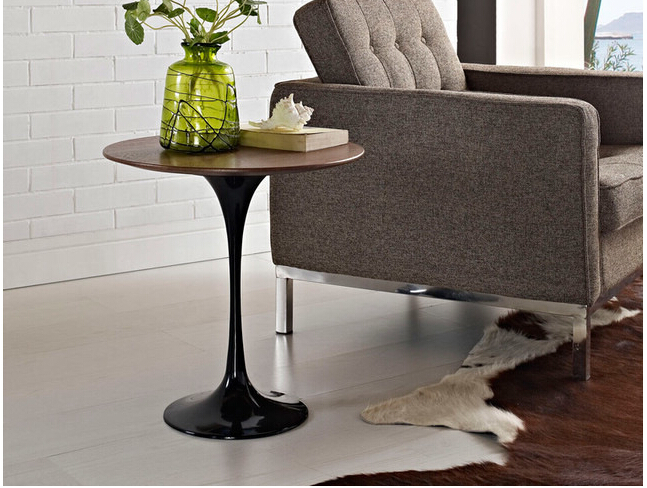 Tulip Side Table
